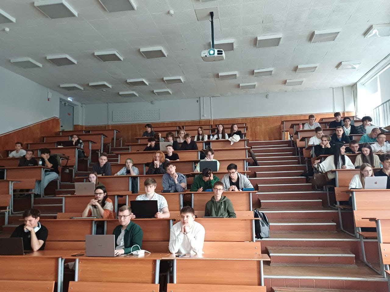 photo_2025-09-19_08-16-46